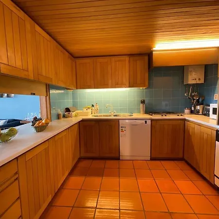 Retreat By The Sea Apartment *